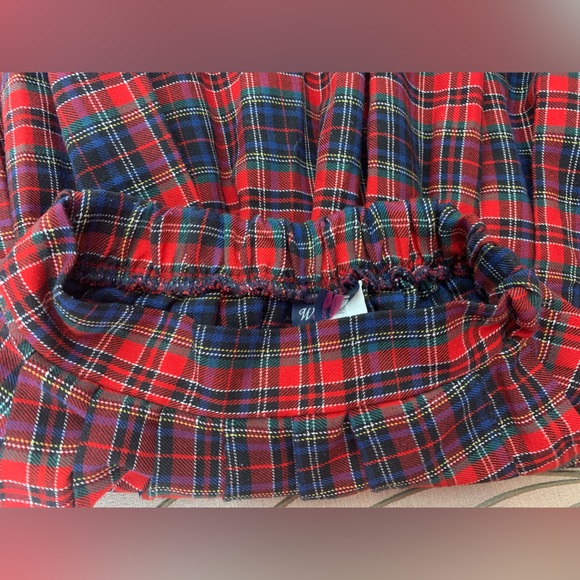 Woodland Canada | Plaid Skirt - 7/8 - Picture 3 of 5